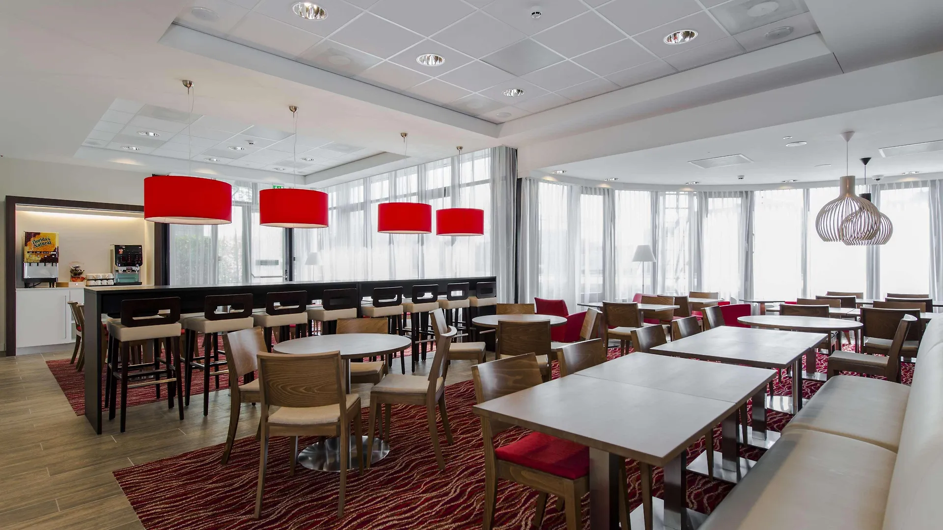 מלון הופדורפ Hampton By Hilton Amsterdam Airport Schiphol