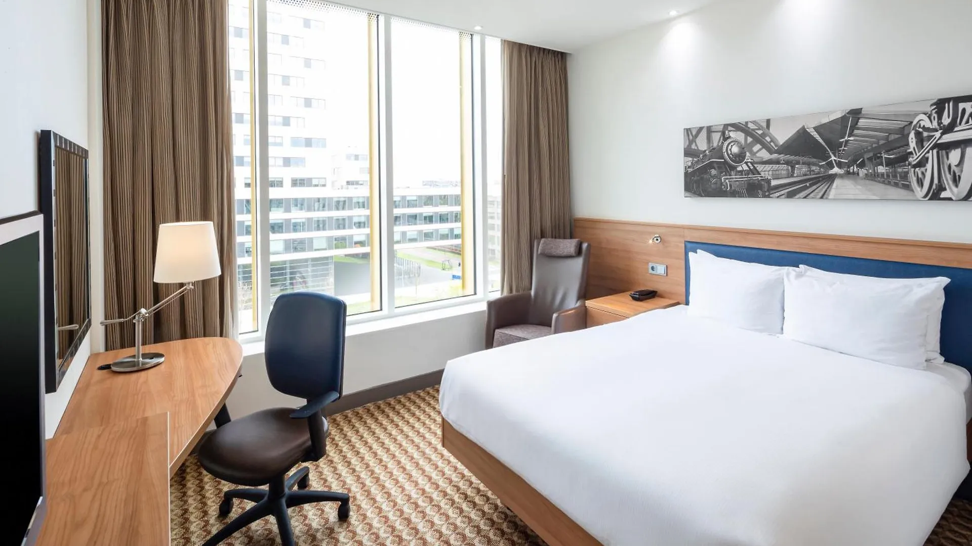 מלון הופדורפ Hampton By Hilton Amsterdam Airport Schiphol הולנד